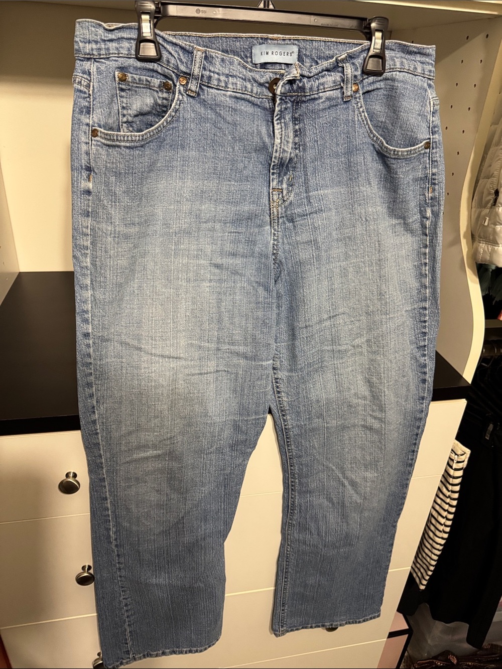 Kim Rogers  light wash straight-leg women's jeans